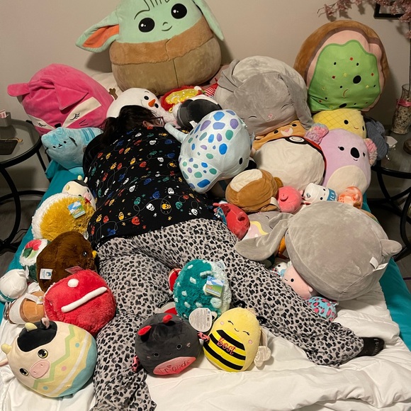 🩷❤️Meet your Posher, Laura 💙💜 - Picture 8 of 12